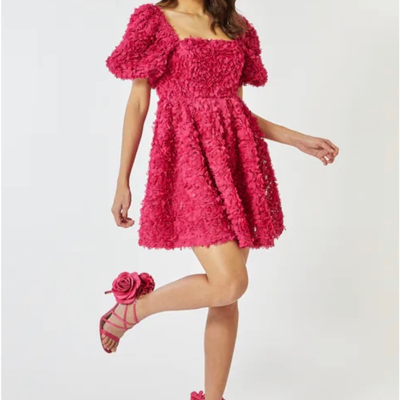 FOREVER UNIQUE PINK TEXTURED PUFF SLEEVE MINI DRESS - Picture 7 of 9